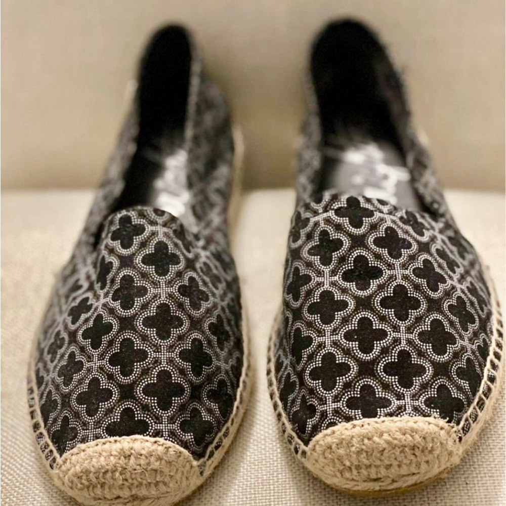 Brighton Avila Geometric Black Canvas Espadrilles.  Size 10